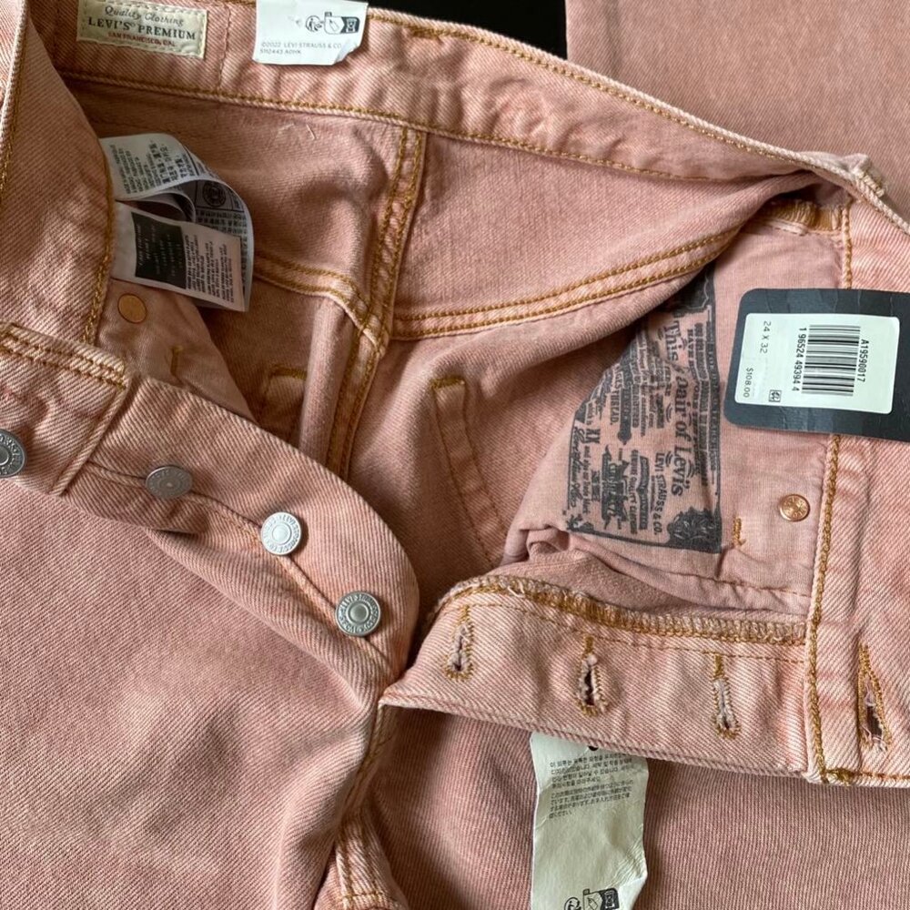 LEVI'S 501 '90s Women's Pink Jeans (Size: 24x32) NWT - Picture 11 of 11